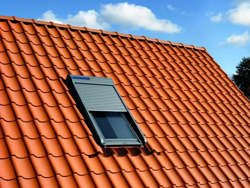 Velux Volet Roulant De Fenetre De Toit - Solaire SSL CK04 0000S Gris Anthracite 55/98 Cm 4 Velux Volet Roulant De Fenetre De Toit - Solaire SSL CK04 0000S Gris Anthracite 55/98 Cm – Image 2