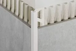 SCHLUTER SYSTEMS Schluter-QUADEC-PQ - Unite Livraison : 2,5m - PVC Colore